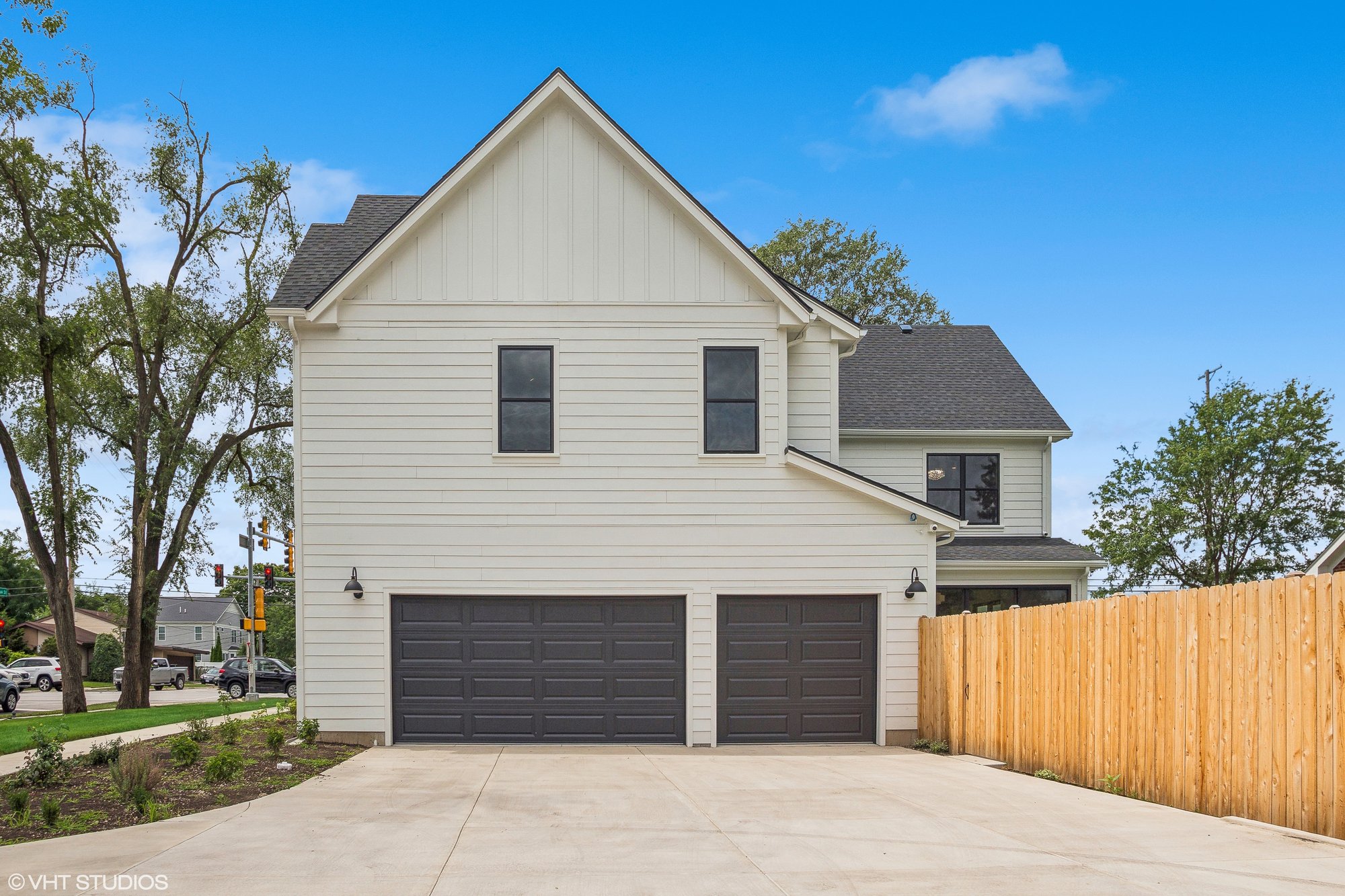 27_1245sArlingtonHeights_58002_SideView_HiRes